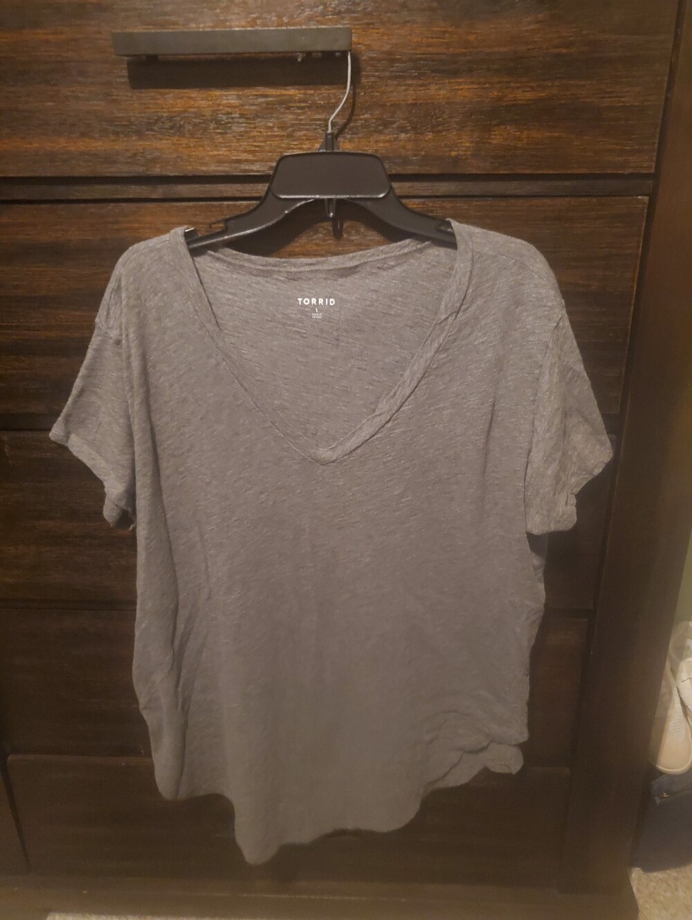 Torrid Gray V-Neck Women's Tee